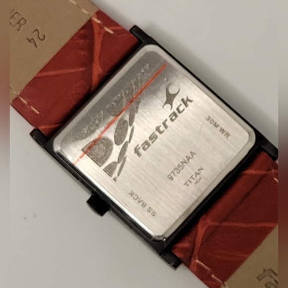 🆕️ Fastrack Women's Watch - Picture 5 of 7